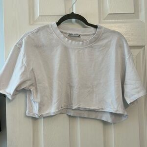 Zara Cropped Sweatshirt / T Shirt White